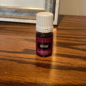 Unopened young living gratitude essential oil, 5ml